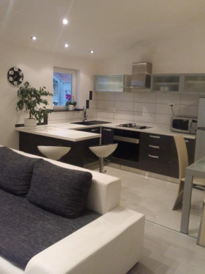 Отель Apartament Rubin  Макарска 